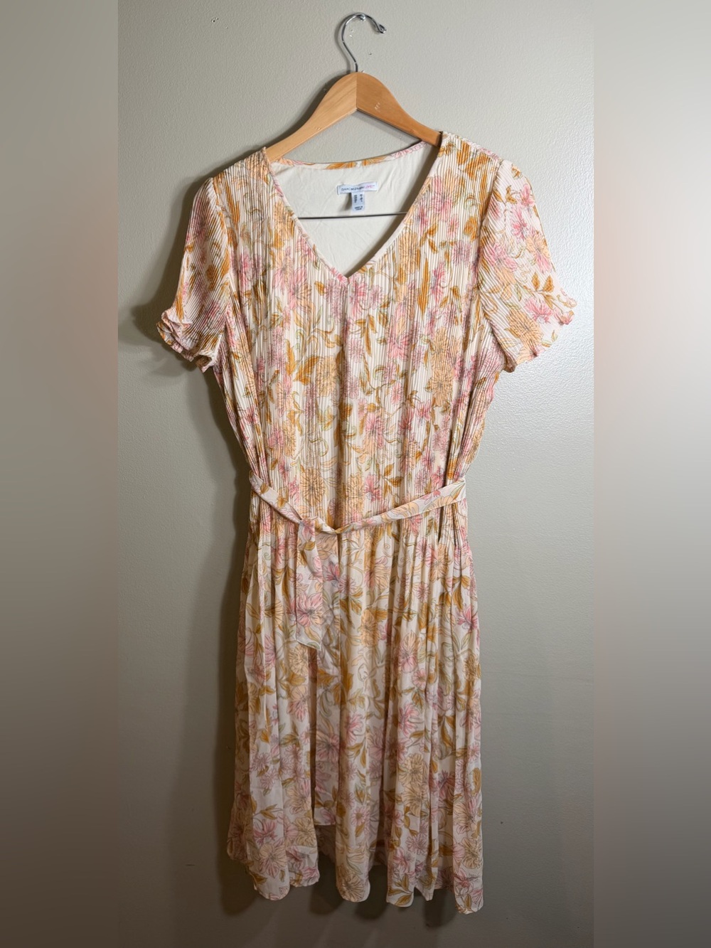 Isaac Mizrahi Live Floral Pleated Midi Dress Medium Pink Cottagecore
